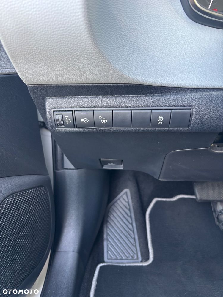 Toyota Corolla 1.8 Hybrid Selection - 19
