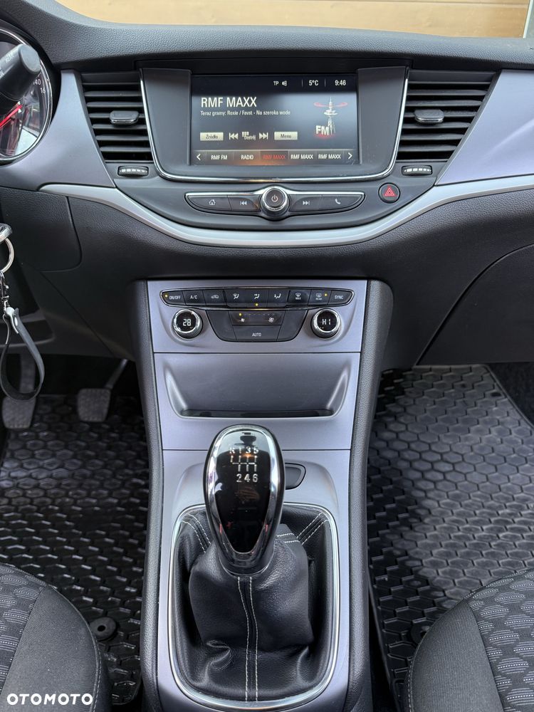 Opel Astra - 6
