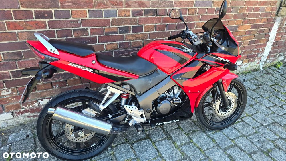 Honda CBR - 27