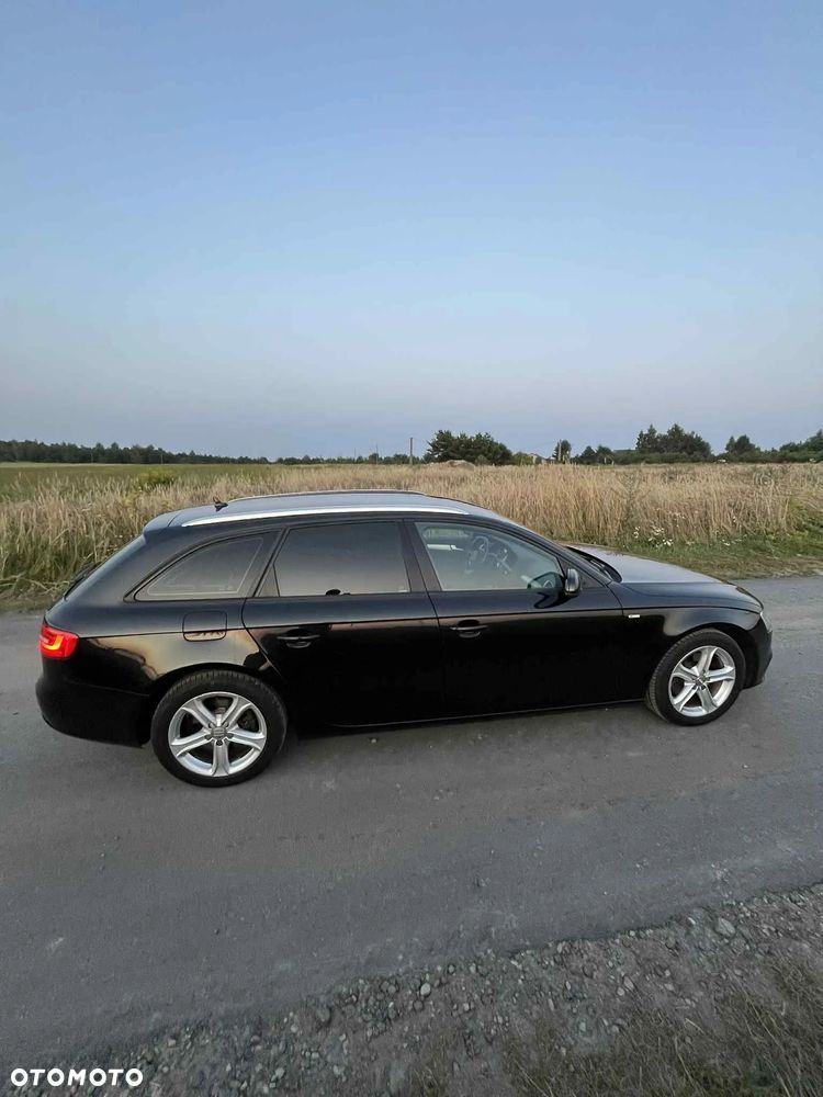 Audi A4 Limousine - 9