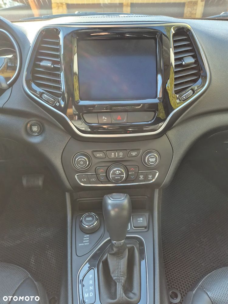 Jeep Cherokee 3.2 V6 Active Drive I Limited - 20