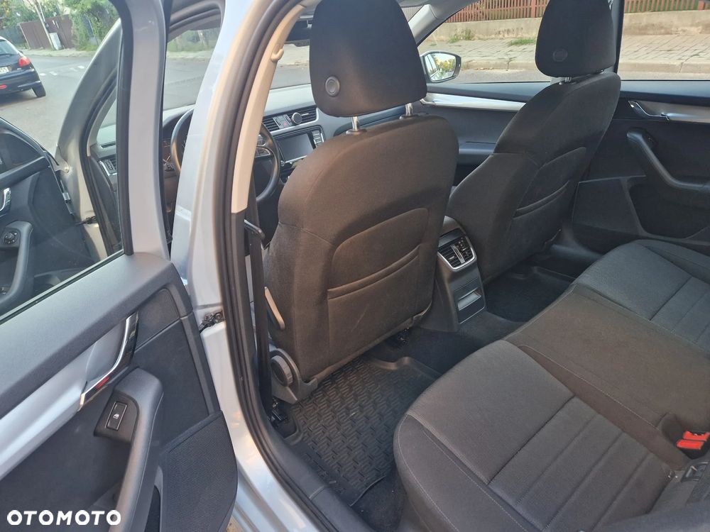 Skoda Octavia 1.4 TSI Edition DSG - 10