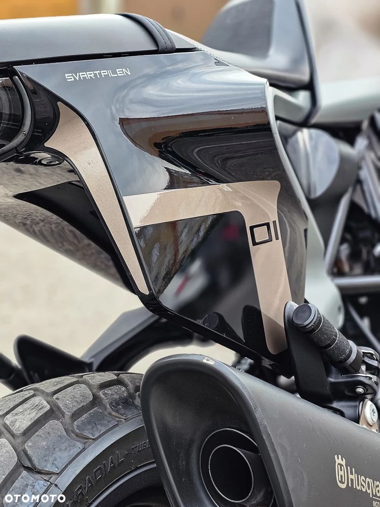 Husqvarna Svartpilen - 16