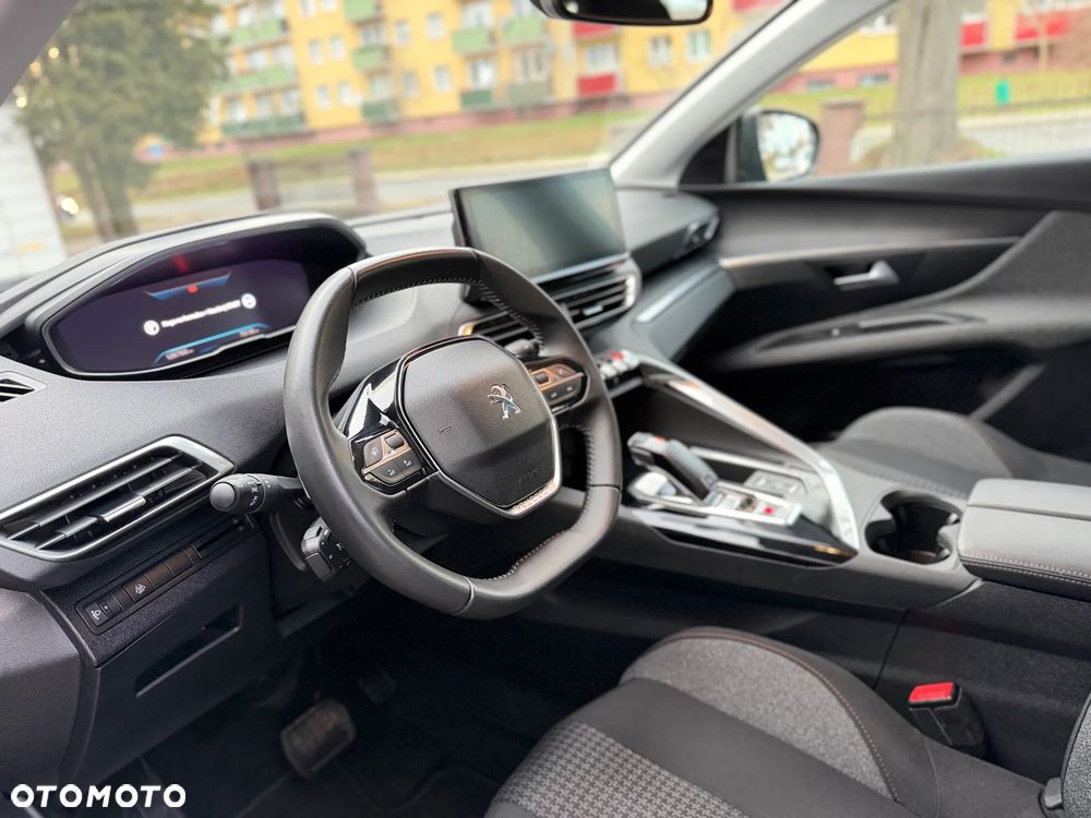 Peugeot 3008 1.2 PureTech Active Pack S&S EAT8 - 22