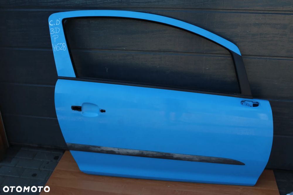 DRZWI PRAWY PRZÓD PRAWE PRZEDNIE OPEL CORSA D 3D Y628