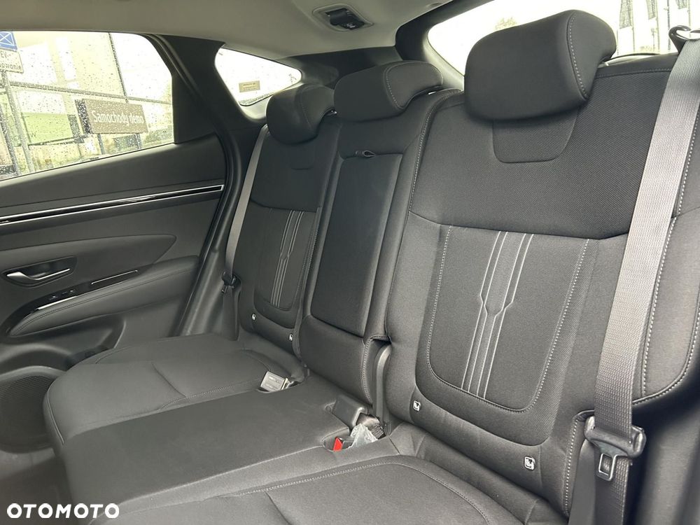 Hyundai Tucson 1.6 T-GDi HEV Executive 4WD - 15