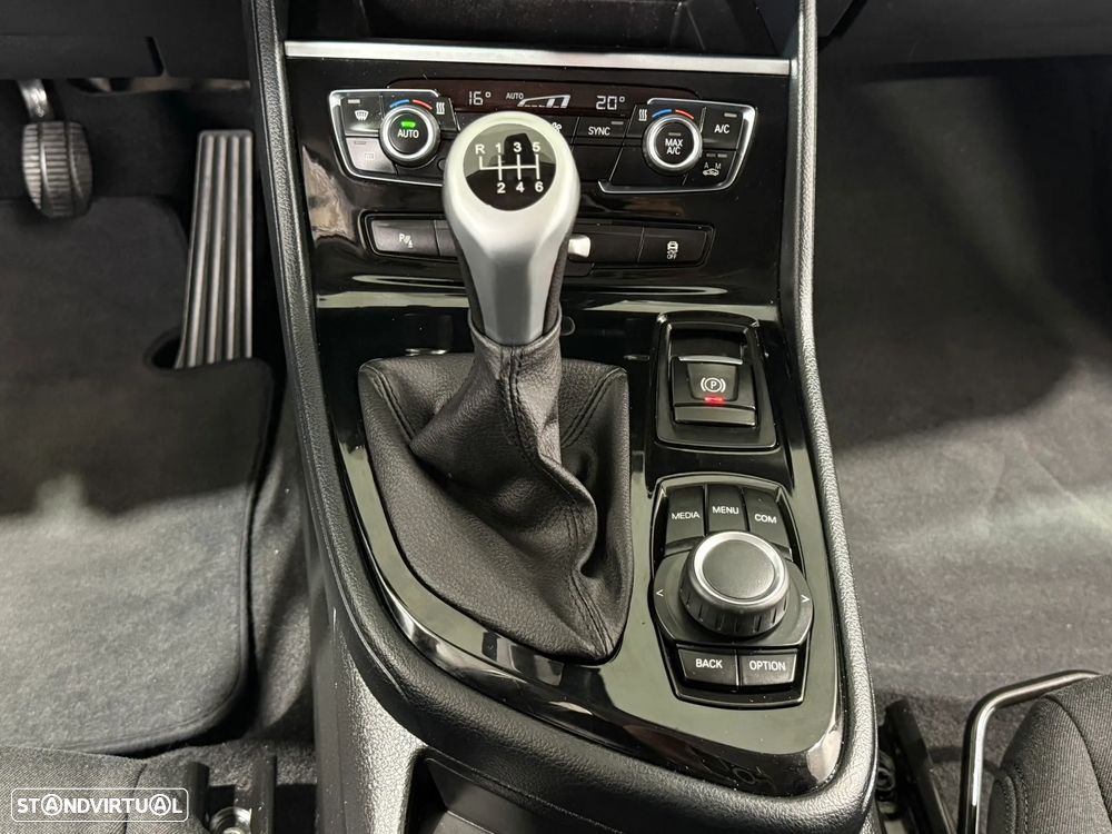 BMW 216 Gran Tourer d 7L Advantage - 24