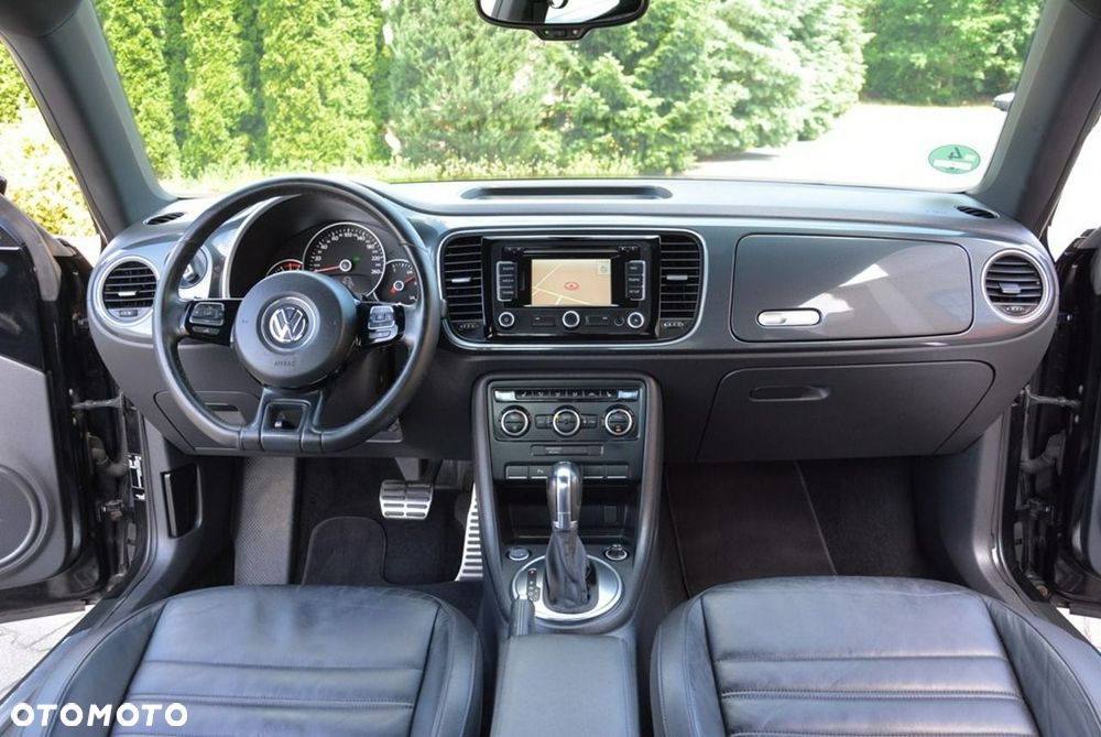 Volkswagen New Beetle - 22
