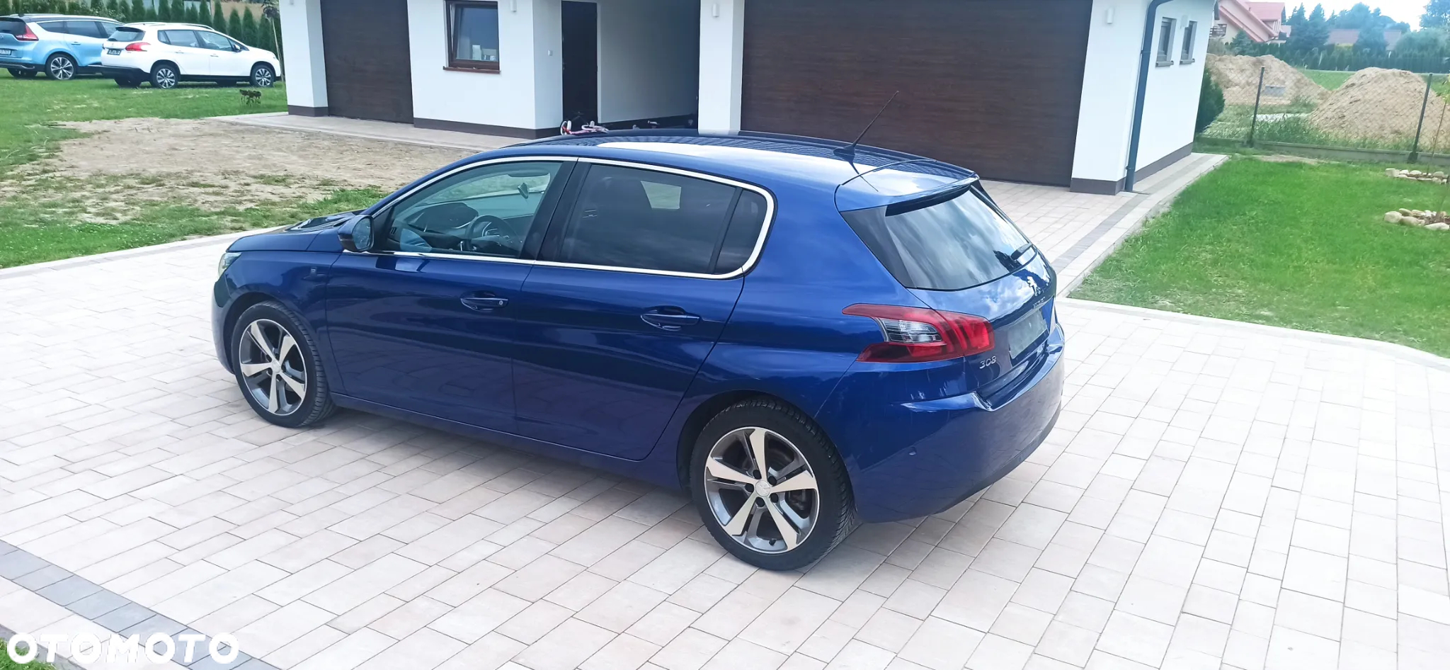 Peugeot 308 BlueHDi 130 EAT8 GT - 25