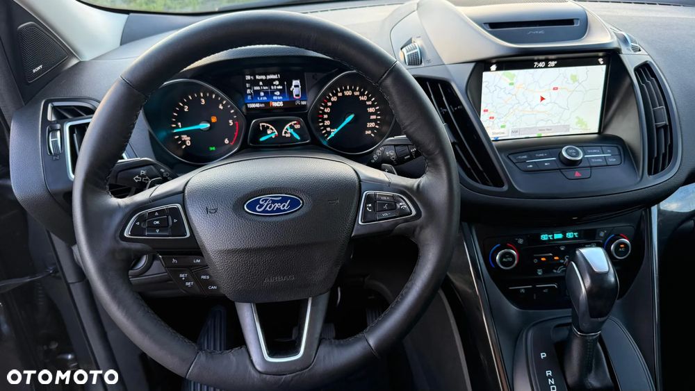 Ford Kuga 2.0 TDCi AWD Titanium - 25