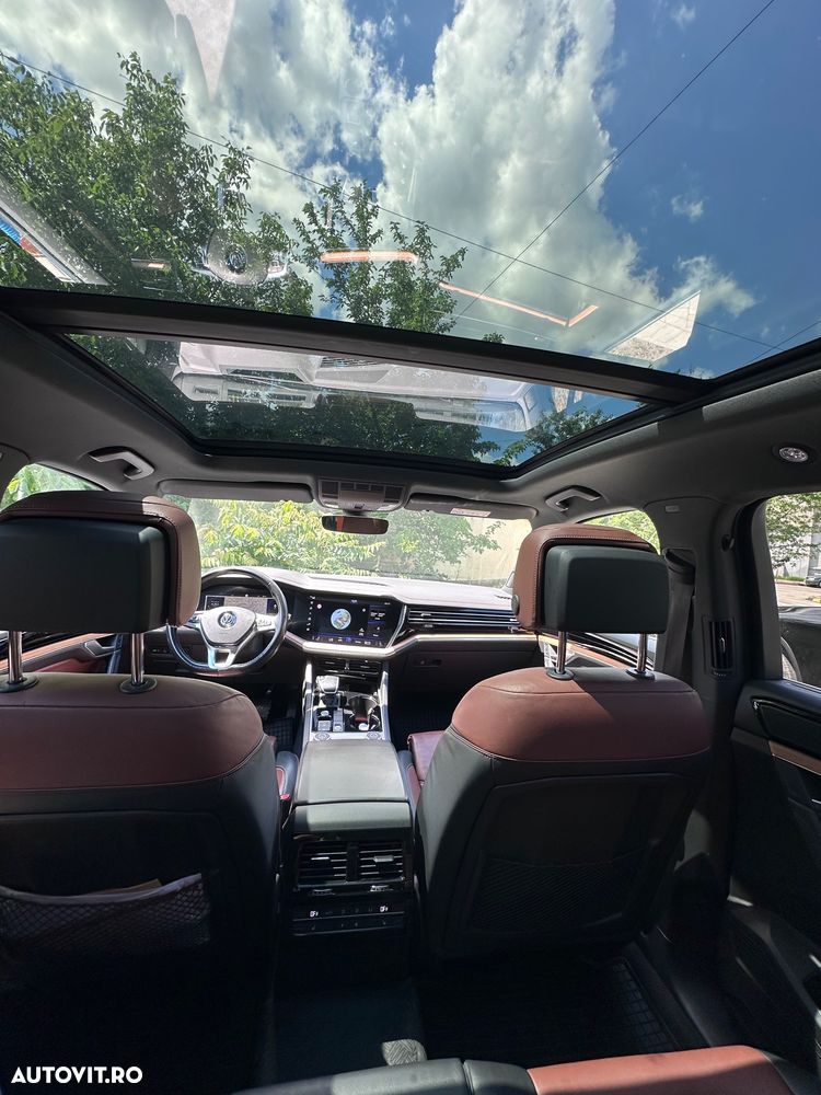 Volkswagen Touareg V6 TDI R-Style - 10