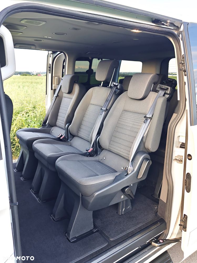 Ford Tourneo Custom 2.0 TDCi L2 Titanium SelectShift - 13
