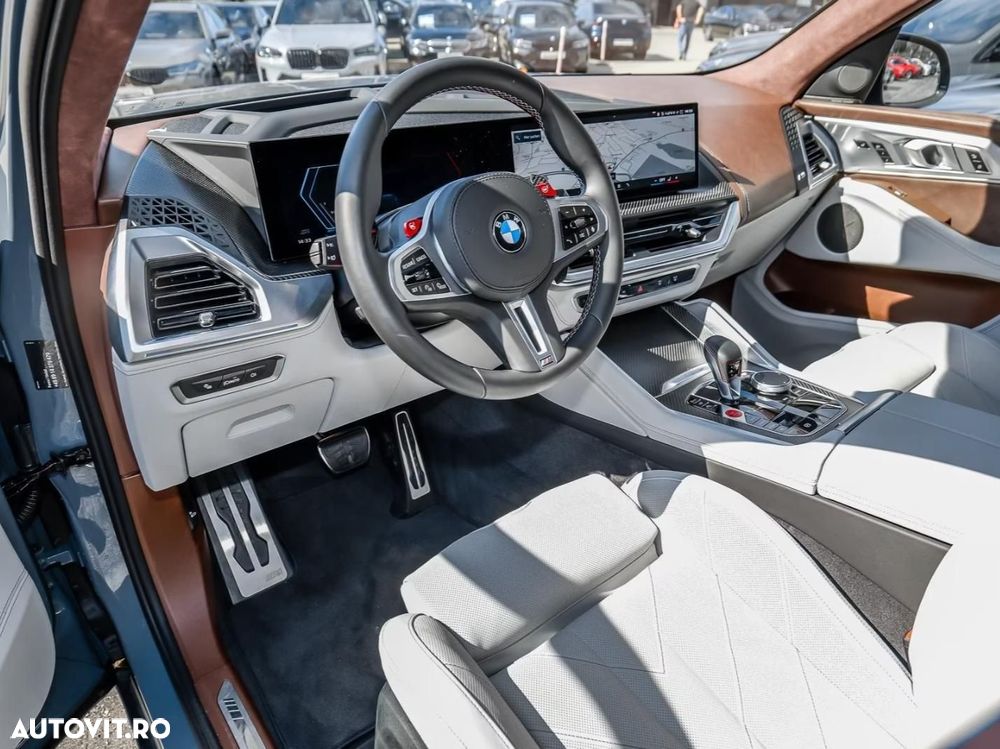 BMW XM 50e - 7