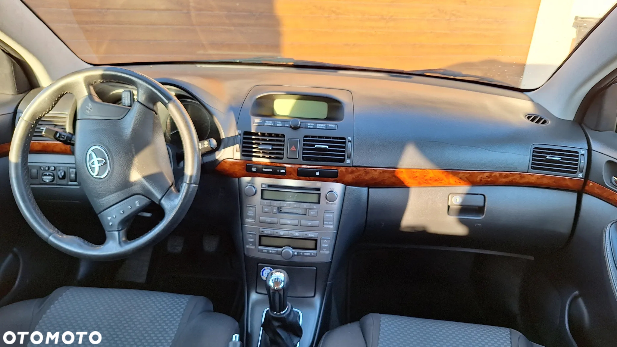Toyota Avensis 2.0 D-4D Luna - 8