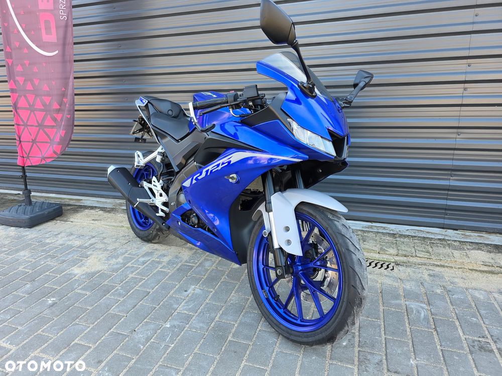 Yamaha YZF - 29