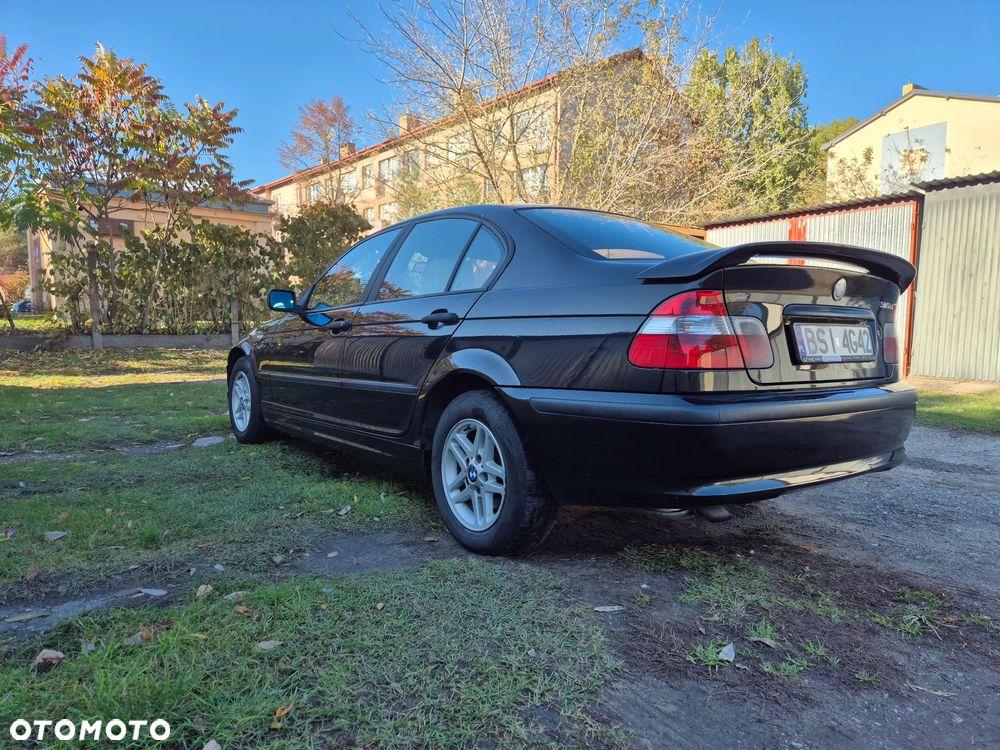BMW Seria 3 318d - 6
