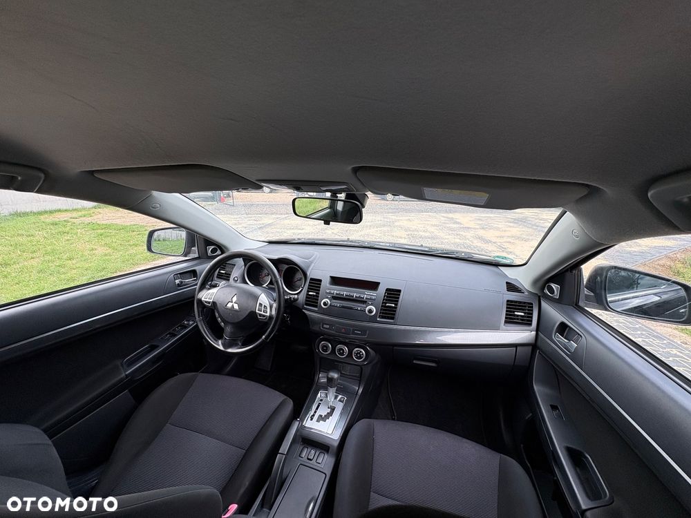 Mitsubishi Lancer 1.8 Clear Tec CVT Plus - 27