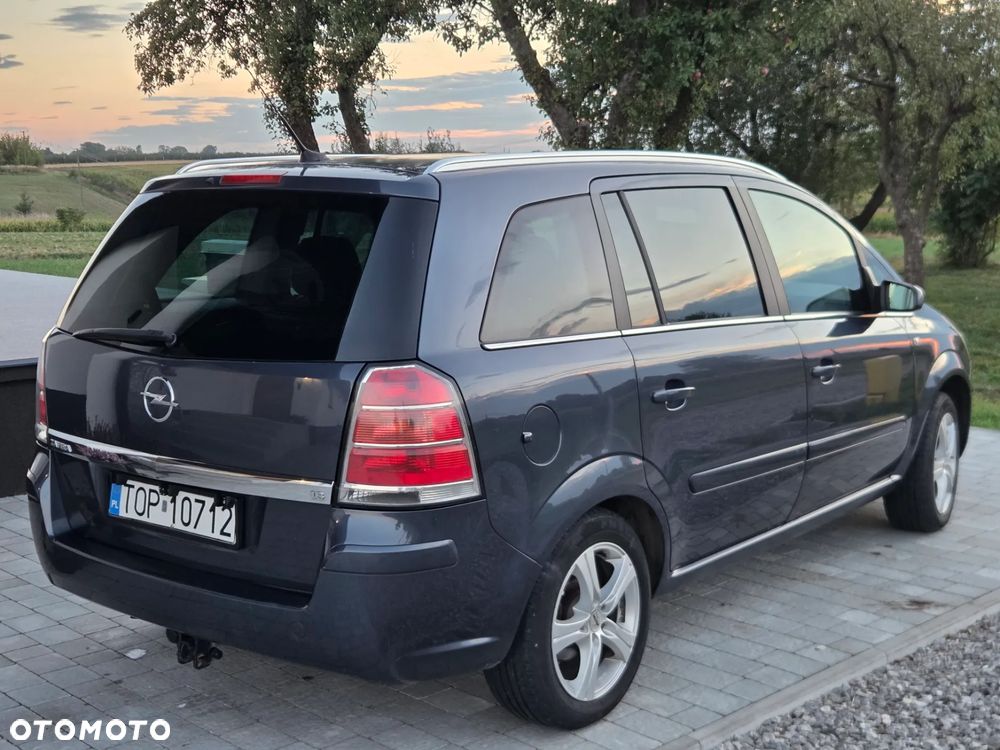 Opel Zafira 1.8 - 5