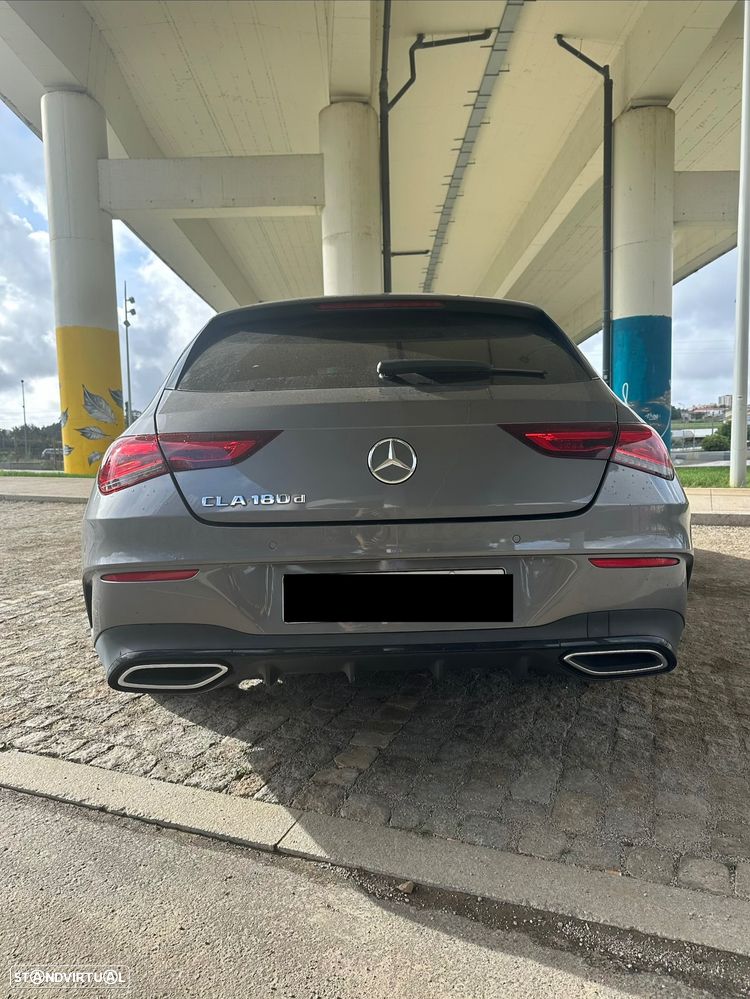 Mercedes-Benz CLA 180 d Shooting Brake AMG Line Aut. - 4