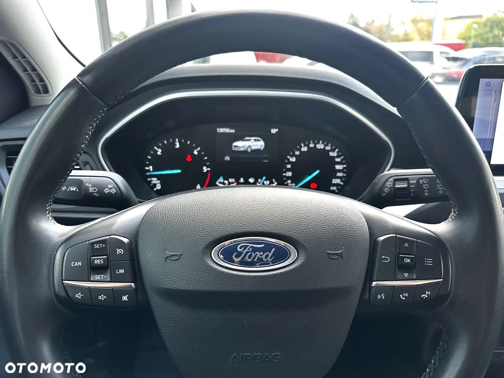 Ford Focus SW 1.5 EcoBlue Connected - 18