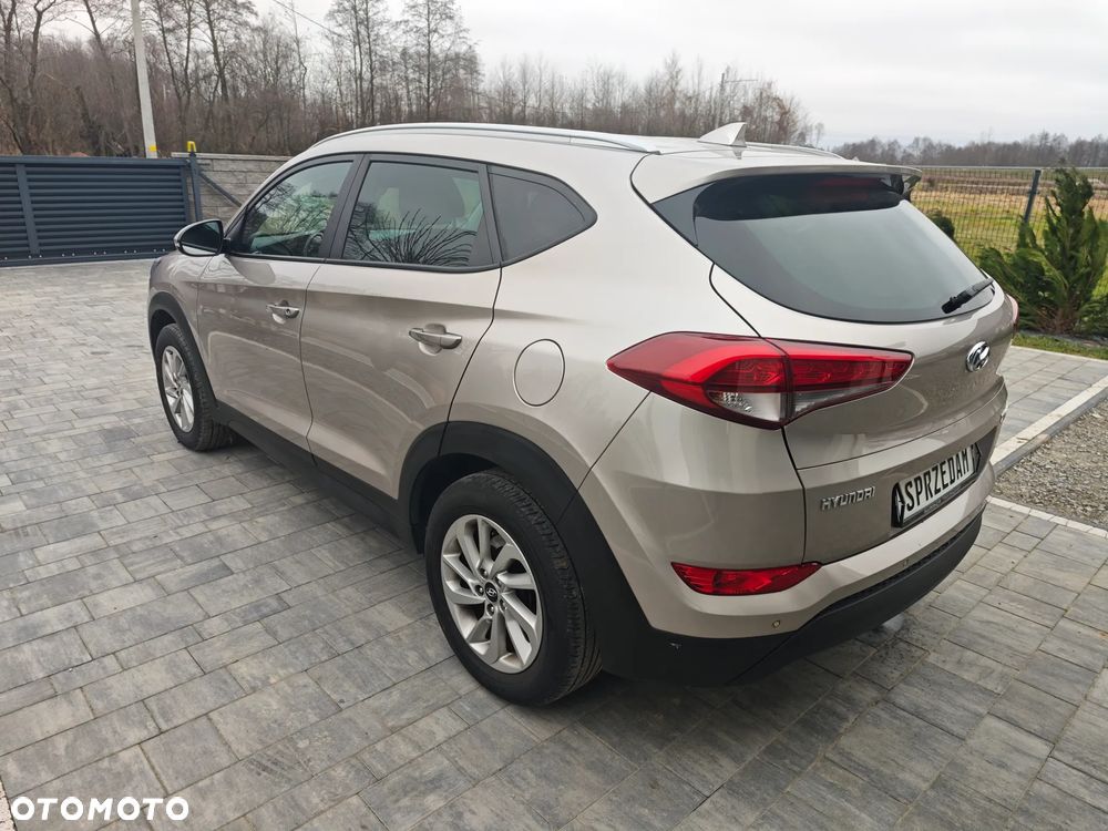 Hyundai Tucson blue 1.6 GDi 2WD Navi - 8