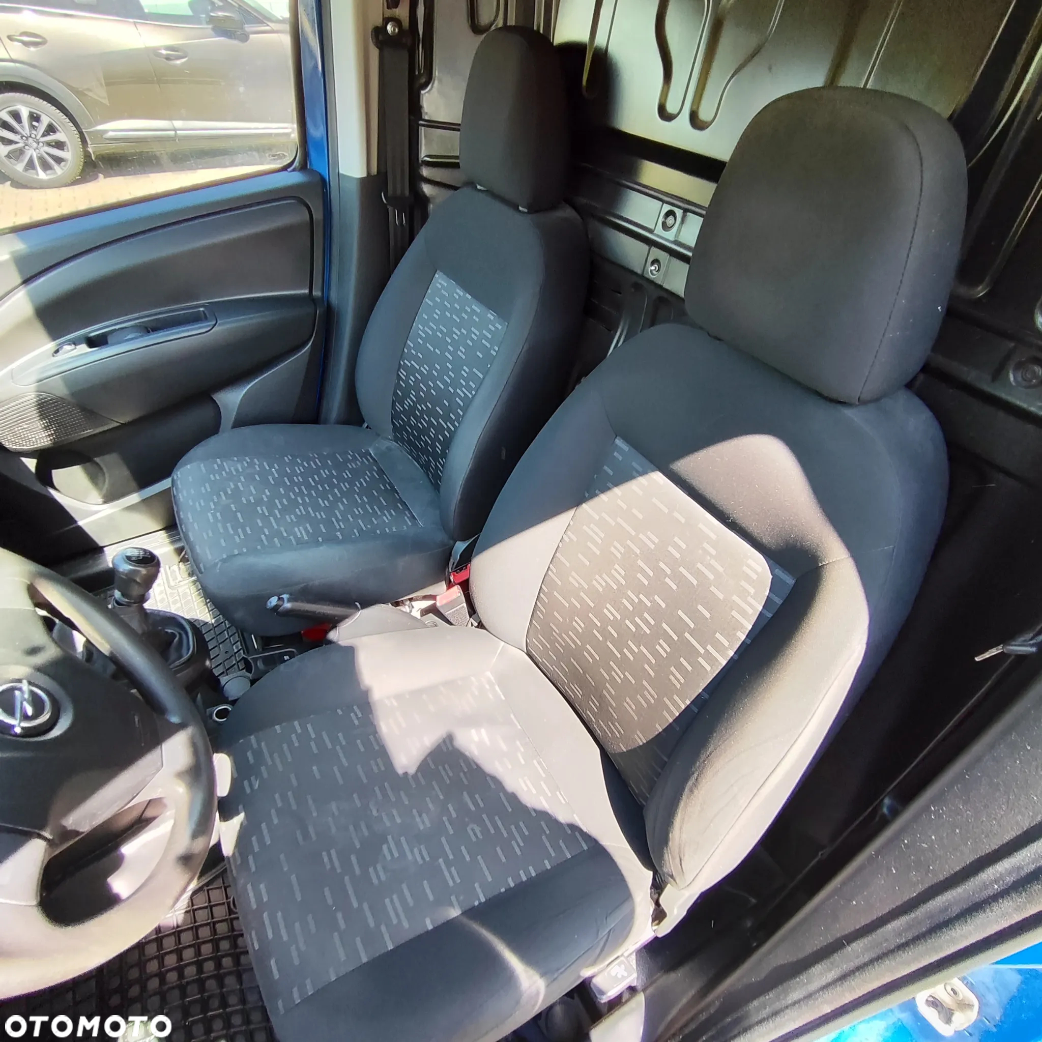 Opel Combo - 12