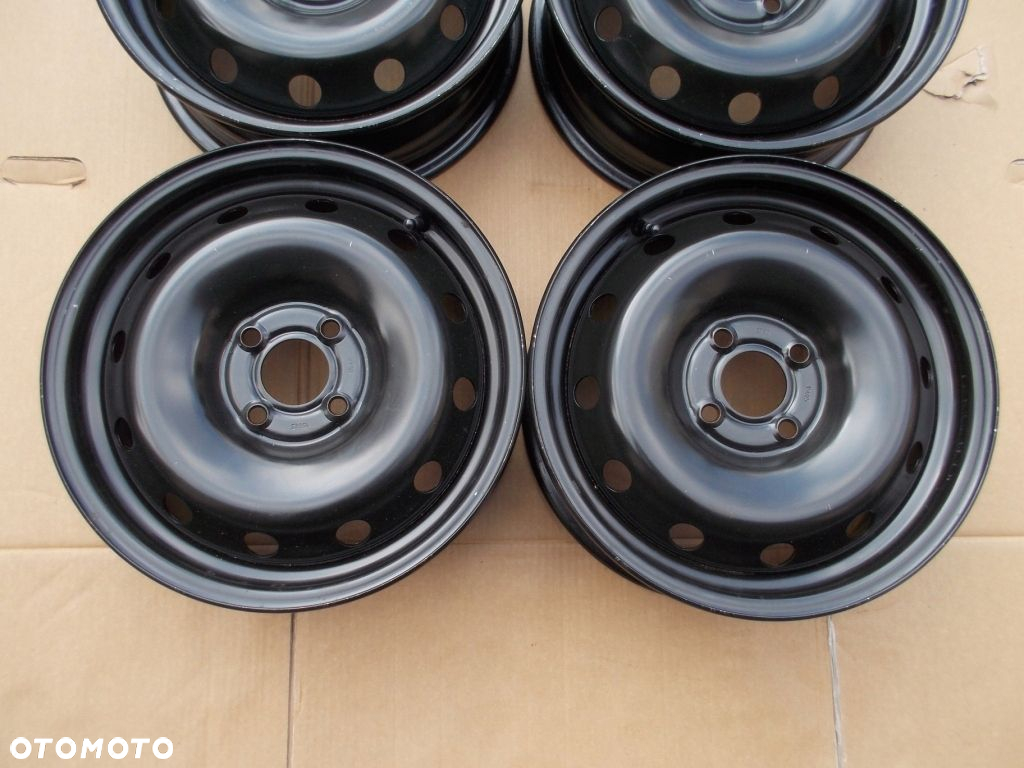 4x Felgi 15 Renault Clio III Modus Dacia Lodgy Logan Sandero 6j 4x100 ET50 - 5