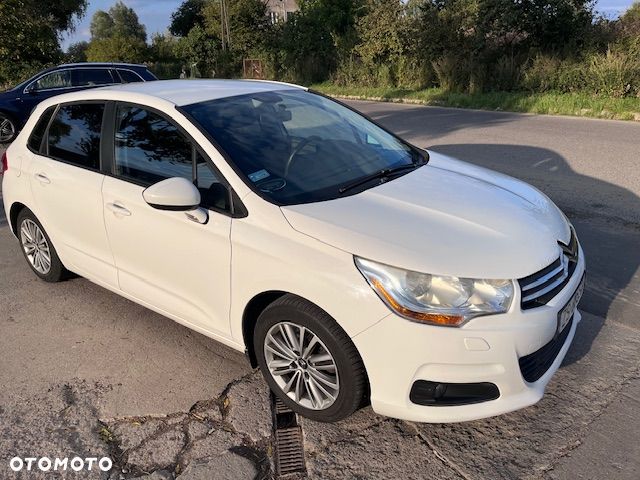 Citroën C4 HDi 90 Attraction - 1