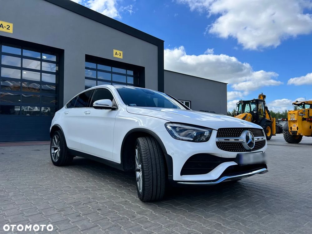Mercedes-Benz GLC 300 d 4-Matic - 9