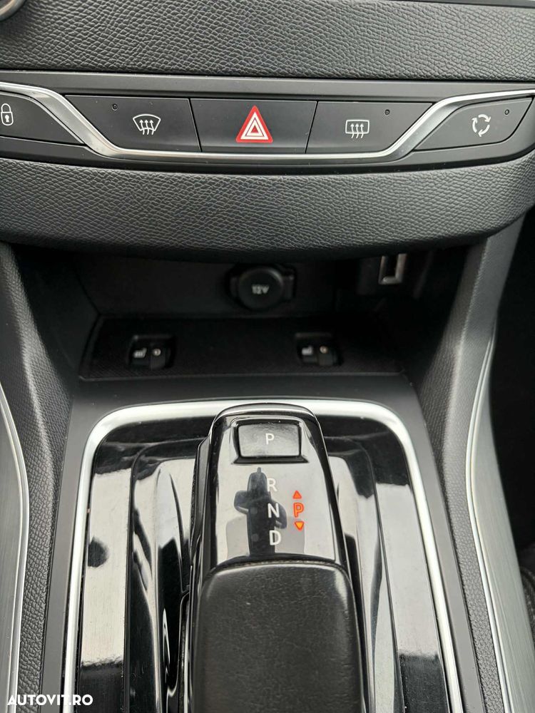 Peugeot 308 BlueHDi FAP 130 EAT8 Stop & Start Active Pack - 14