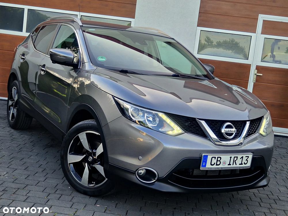 Nissan Qashqai - 2