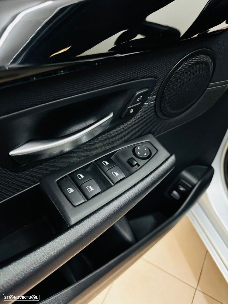 BMW 216 Gran Tourer d 7L Line Sport - 29