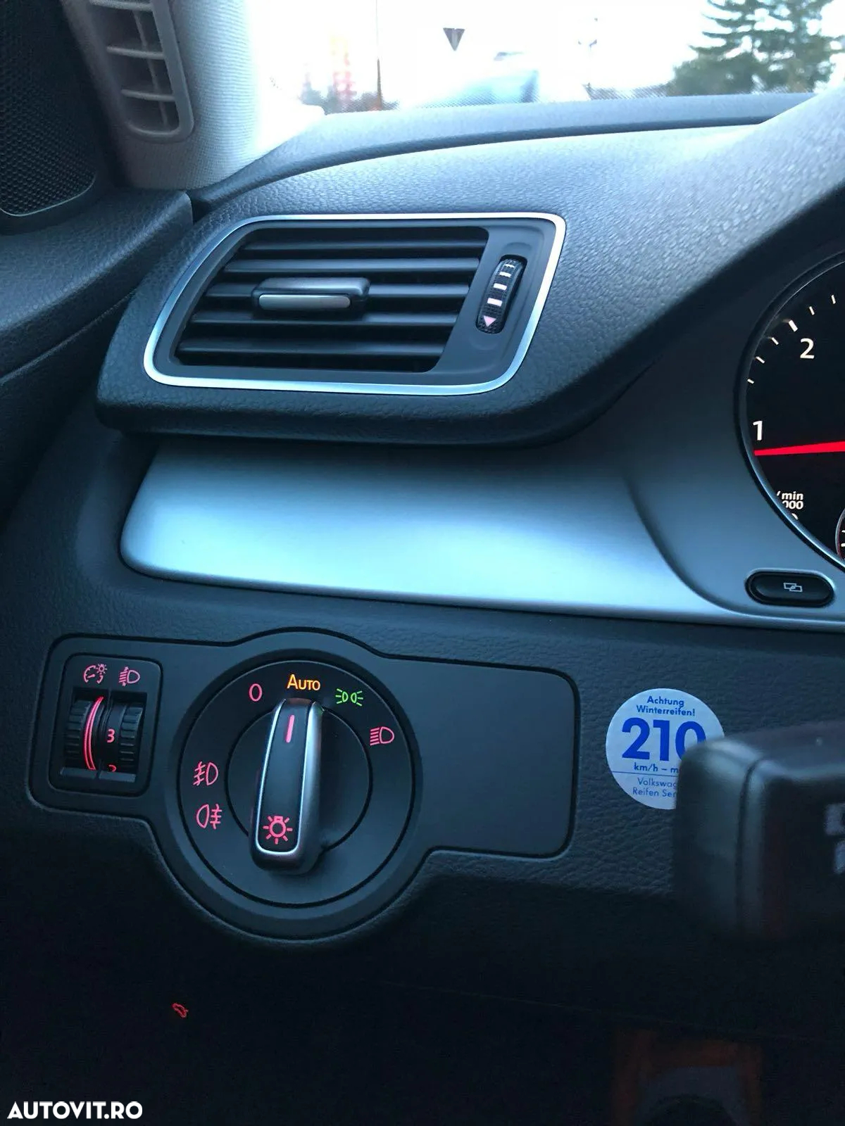 Volkswagen Passat - 6