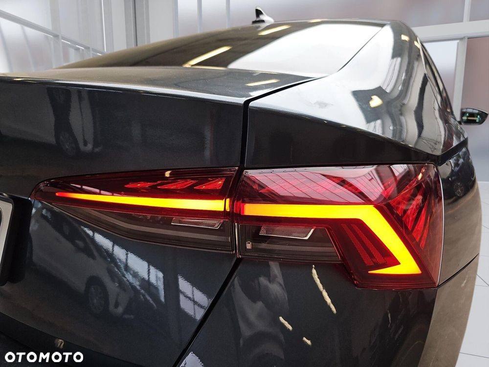 Skoda Octavia 2.0 TDI Ambition DSG - 34