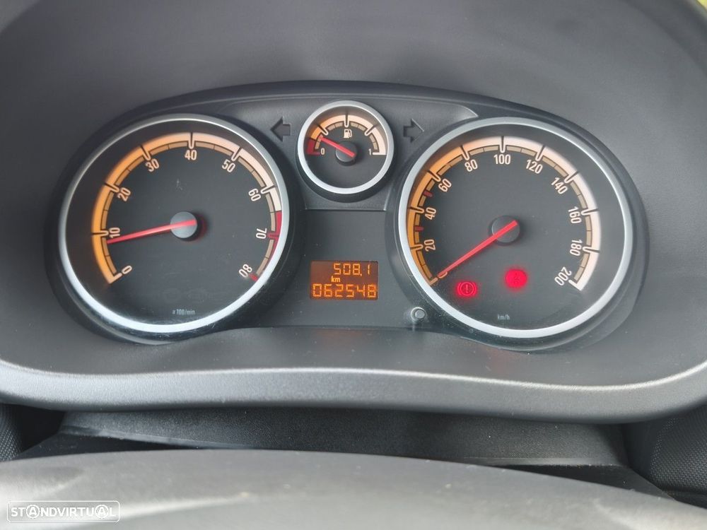 Opel Corsa 1.2 Enjoy - 4