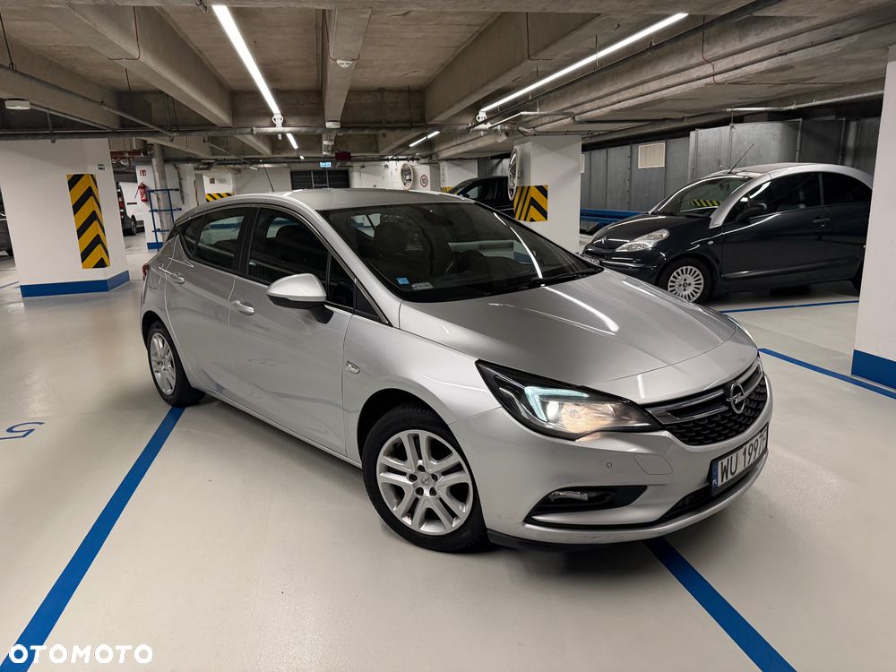 Opel Astra - 1