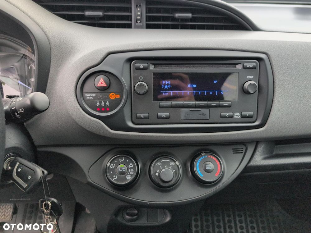 Toyota Yaris - 18