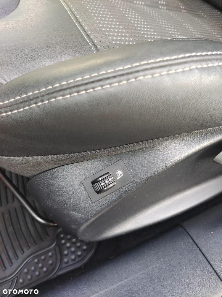 Peugeot 2008 PureTech 82 Allure - 27