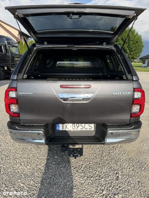 Toyota Hilux 2.8 D-4D Double Cab SR5+ 4x4 - 12