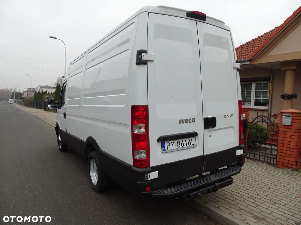 Iveco DAILY 35C13 - 2,3 HPI 130 KONI , L3 H2 , AUTO-KLIMATRONIK ,BLIZNIAKI ,PAKA DŁUGA 360 CM. - 3