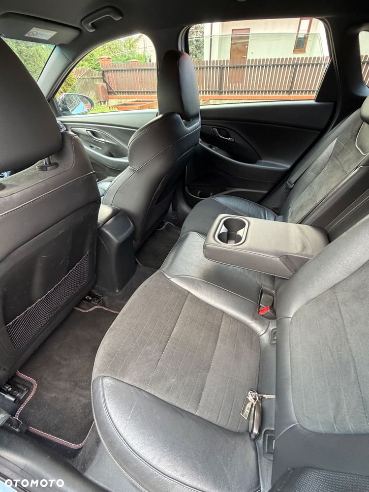 Hyundai i30 N 2.0 T-GDI Performance - 13