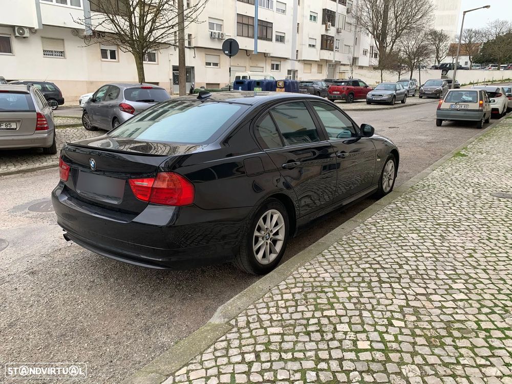 BMW 318 d - 3