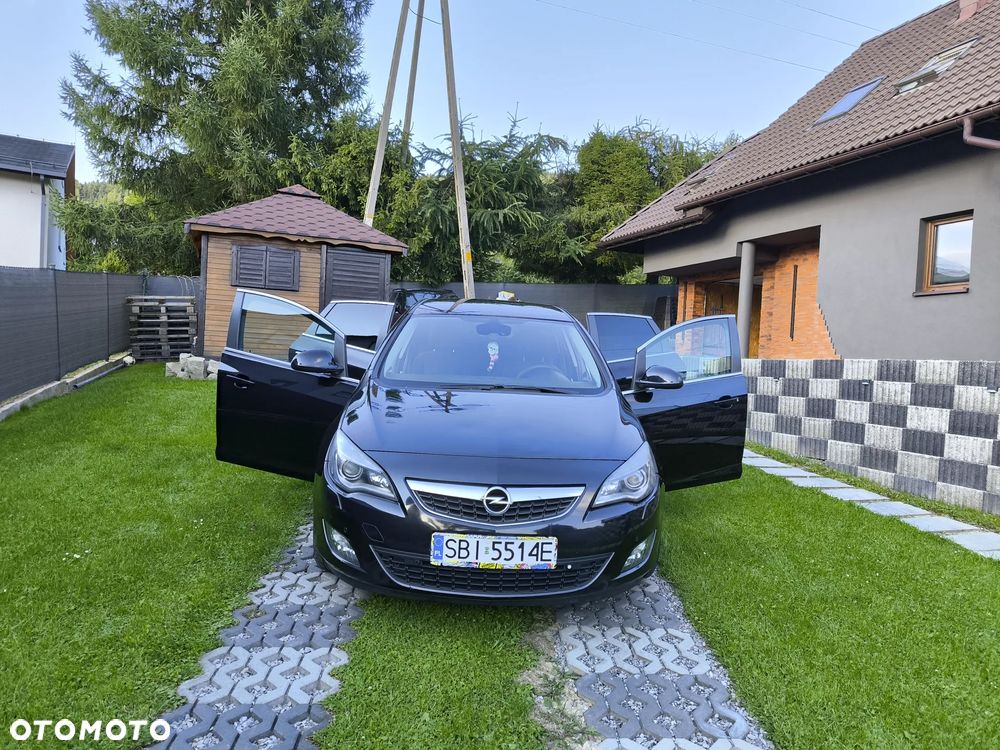 Opel Astra 1.6 Turbo Cosmo - 15