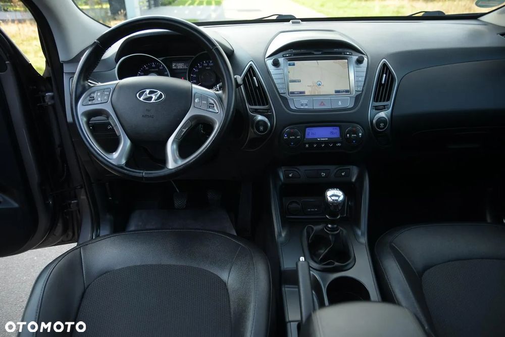 Hyundai ix35 - 23