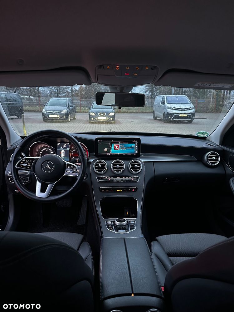 Mercedes-Benz Klasa C - 16