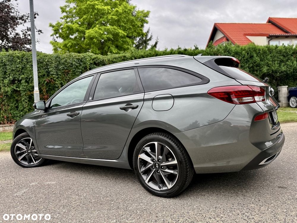 Hyundai i30 1.6 CRDI 48V-Hybrid DCT EDITION 30+ - 18