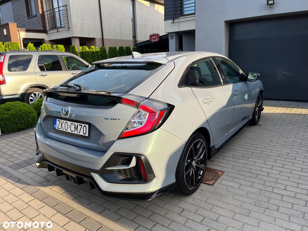 Honda Civic 1.5 i-VTEC Turbo CVT Sport Plus - 10