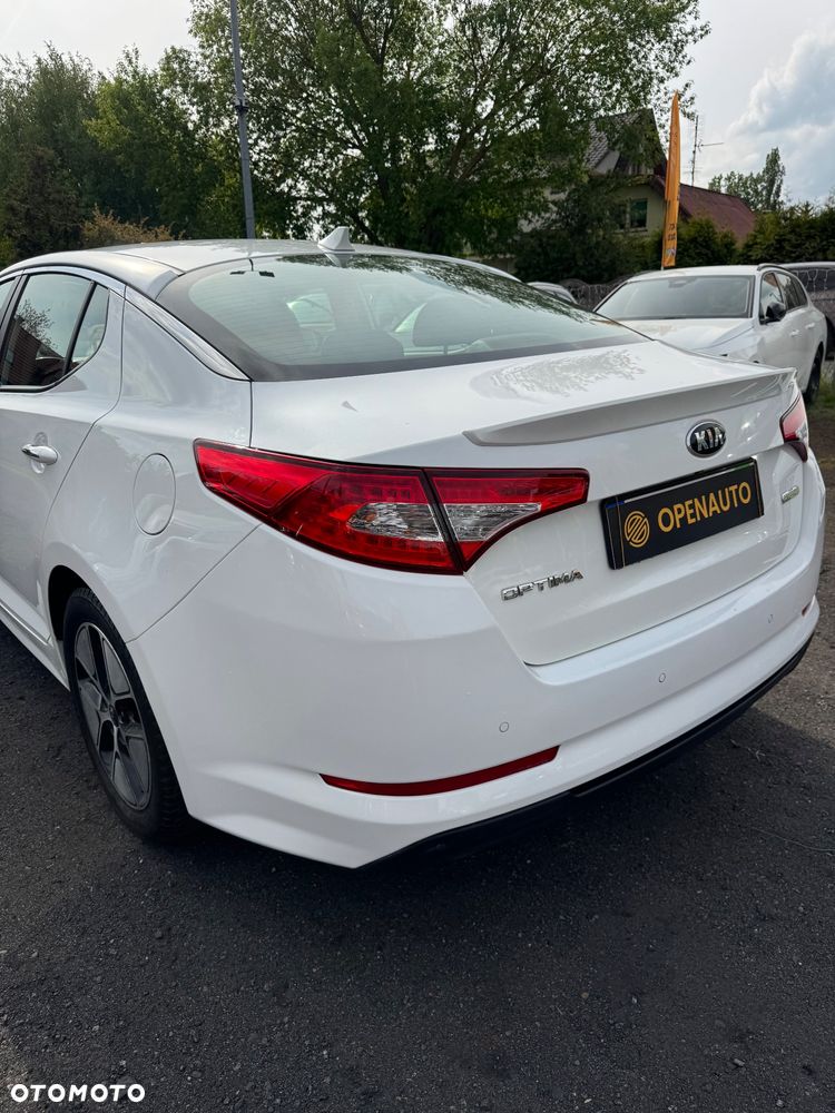 Kia Optima 2.0 Hybrid L - 8