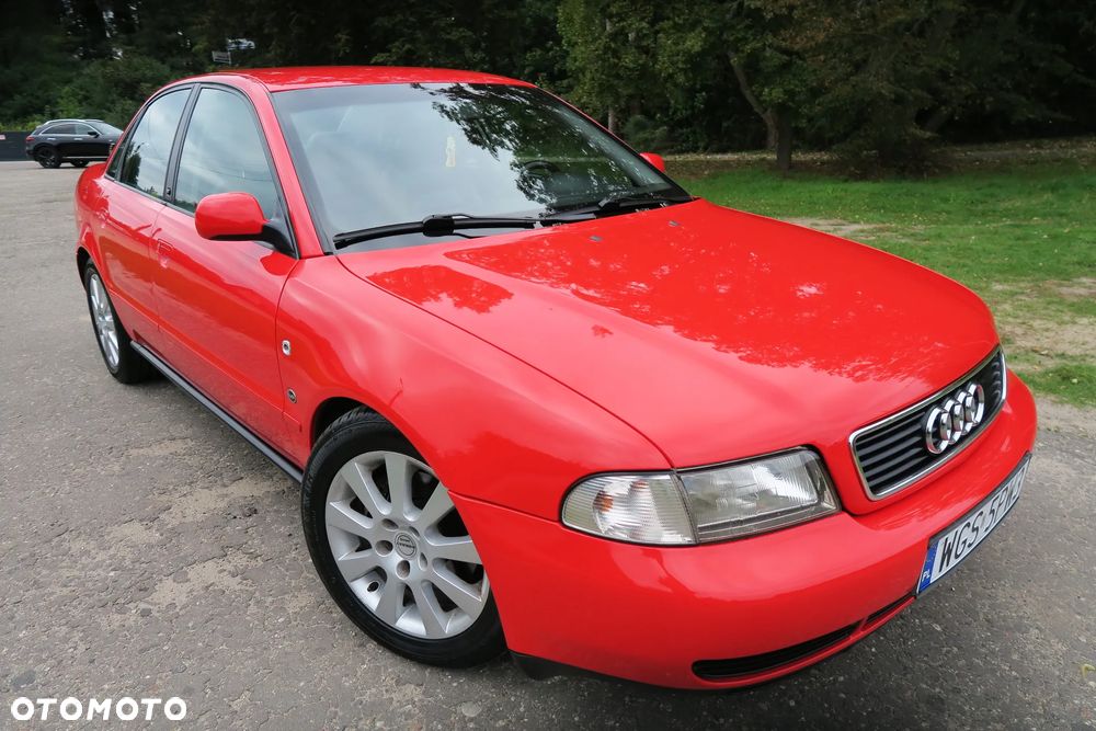 Audi A4 Limousine - 10