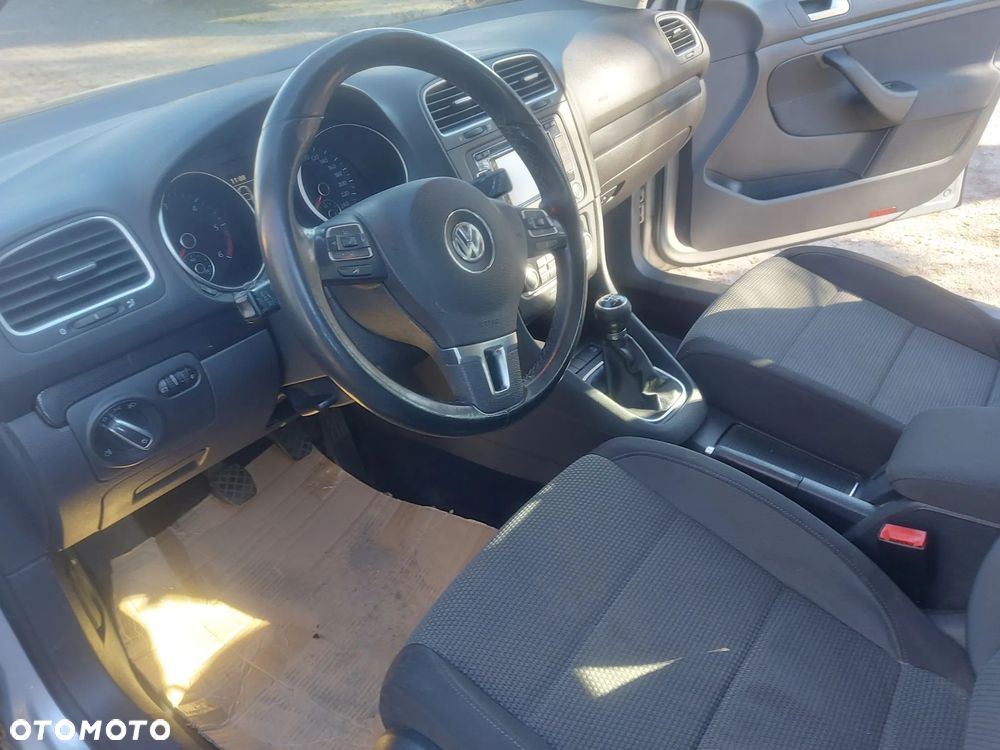 Volkswagen Golf 1.6 TDI DPF BlueMotion Technology Comfortline - 7